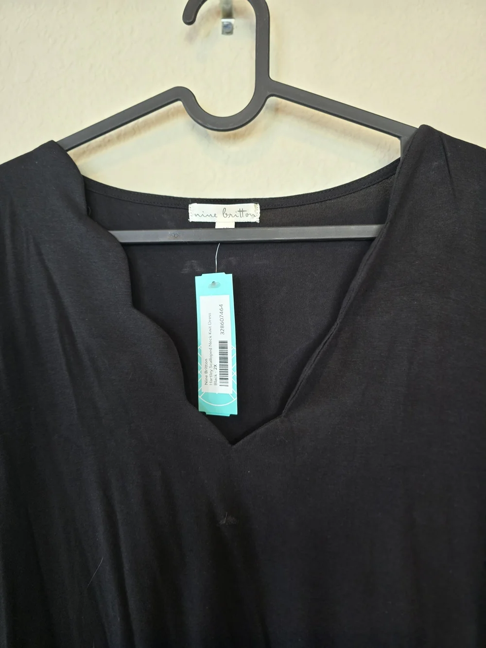 NWT nine britton Black V-Neck Short Sleeve Top Sz 2X